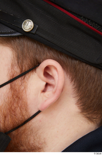 Photos Policeman Michael Summers ear 0001.jpg